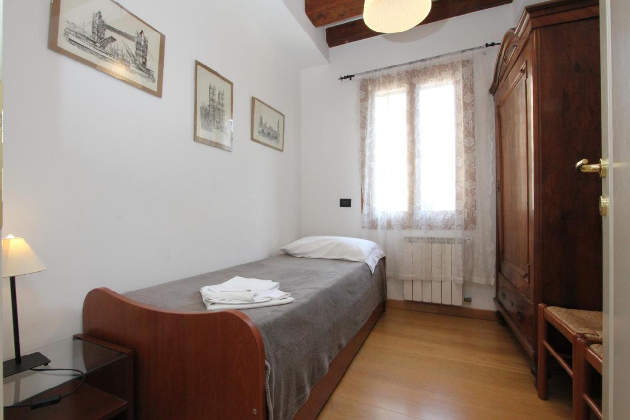 Residence Dei Mori Venice Exterior photo